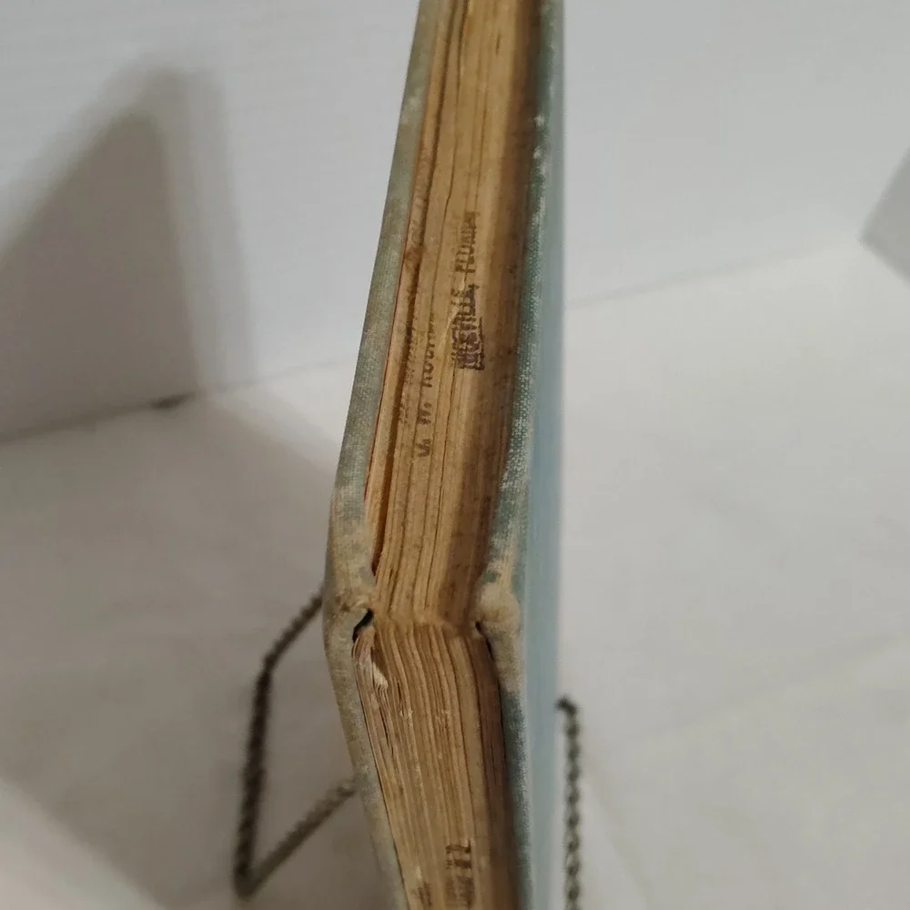 The House‎ of Sixty Fathers Meindert Dejong pics  by Maurice Sendak Hardcover